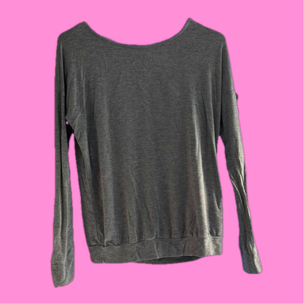 Cute tie back Adore Me l/s shirt XS